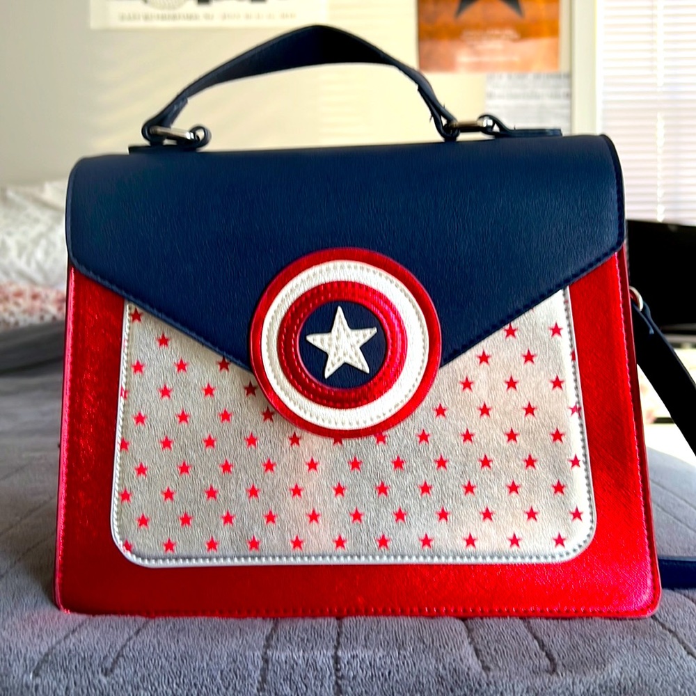 Captain America Purse!